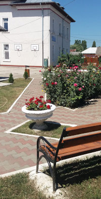 O scoala speciala facuta de oameni speciali pentru copii speciali